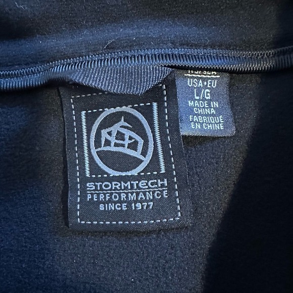 NWT Stormtech Performance Navy Full Zip Ribbed Vest Large - Picture 4 of 9